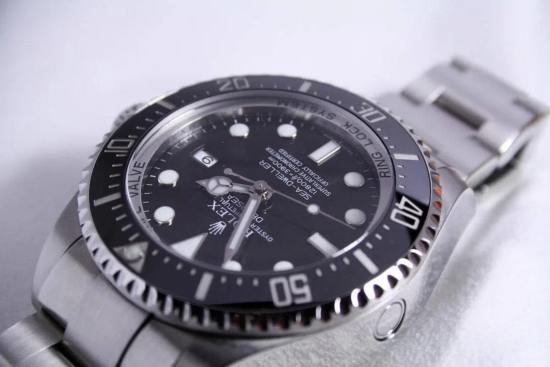 image article de blog How to Move the Hands of a Watch?