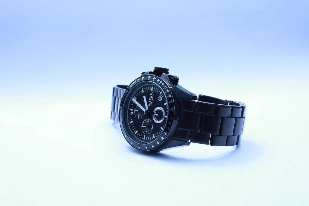 image article de blog How to Open a Watch Without a Notch?