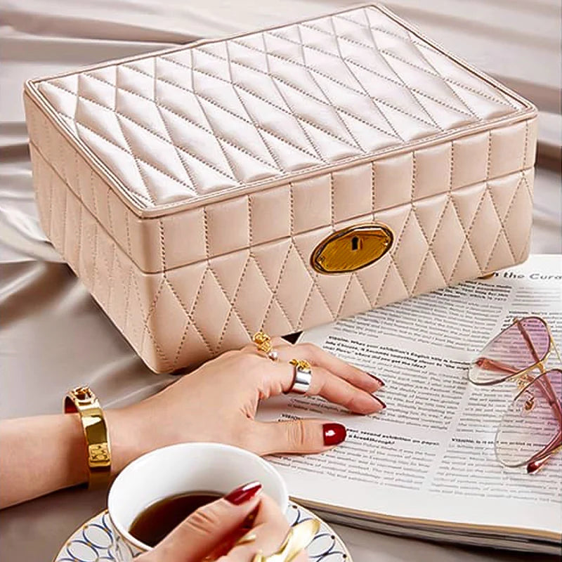 Padded-Watch-Case-for-Women